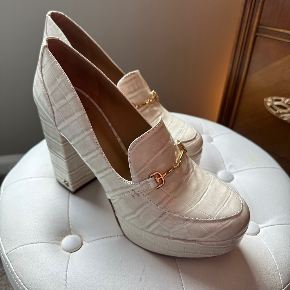 Sam Edelman Aretha Loafer size 9.5